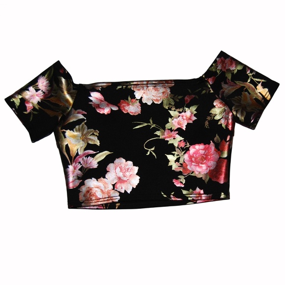 Charlotte Russe – Floral Cold Shoulder Crop Top - Picture 8 of 11